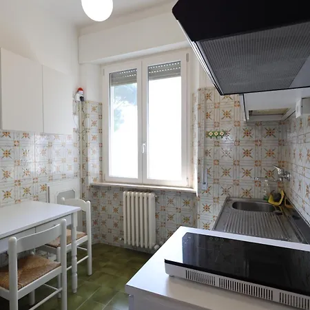 Le Curve Di Montegallo, Cozy Family By The Conero